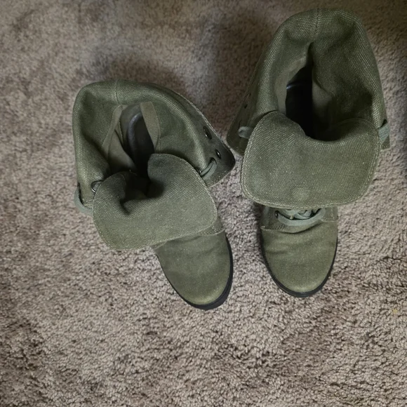 Aldo Olive Heeled Lace-Up Boots - Picture 3 of 6